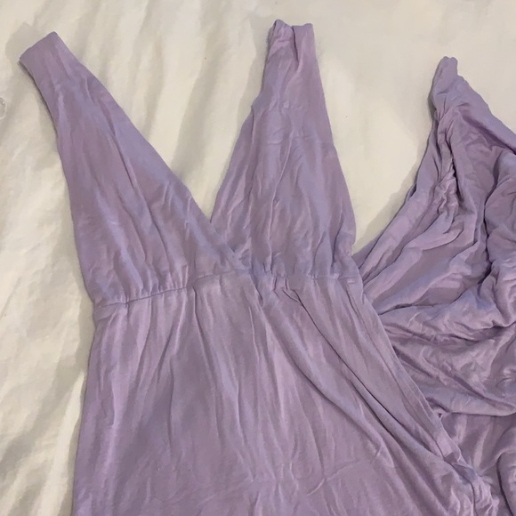 Maxi dress with leg slit - Picture 2 of 4